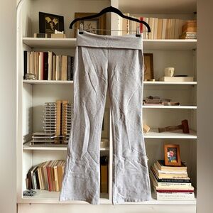 ARITZIA Gray Fold-Over Waist Yoga Pants